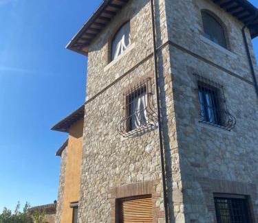 Montecampano House | Idyllic La Casa di Betta: Oceanfront Retreat with Pool