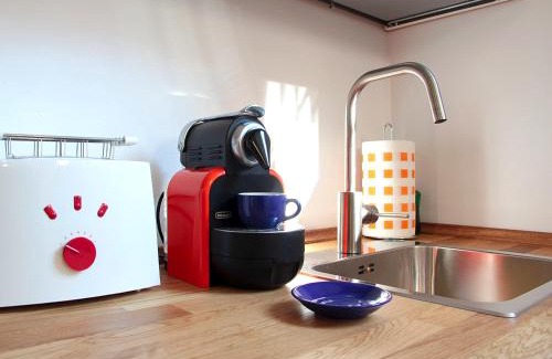 Saragozza-Porto Apartment | Pet-Friendly Retreat at La Casa Di Eva - Rated 9.5/10
