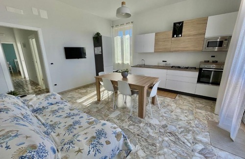 Milazzo Apartment | Pet-Friendly Oasis with Ocean Views - La casa di Felice