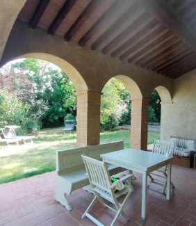 Riparbella House | La Casa di Lella: Pet-Friendly Retreat Near the Beach