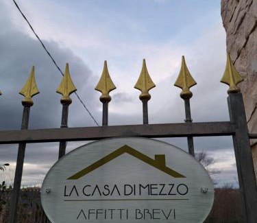 Busso House | Family-Friendly Stay at La Casa di Mezzo Near Hospitals