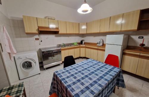 Poggio Picenze Apartment | Pet-Friendly Stay at La Casa di Mimiì - Guest Rated 8.5/10