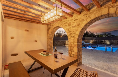 Kiotari Villa | Relax at La Casa Di Pietre 2 in Rhodes with Spa Amenities
