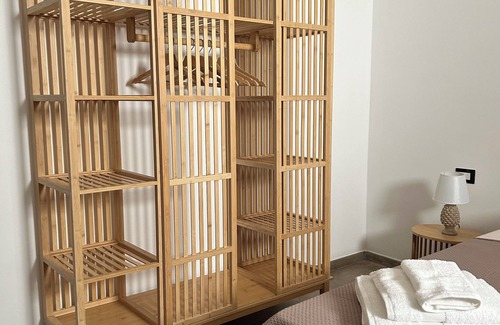 Agrigento House | Discover La casa di Pippo Flora: Family-Friendly Retreat