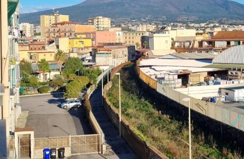 Torre Annunziata House | Family-Friendly La Casa di Poppea with Vesuvius Views