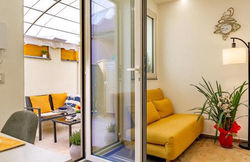 Torre Archirafi Apartment | Experience Oceanfront Bliss at La casa di Provvy