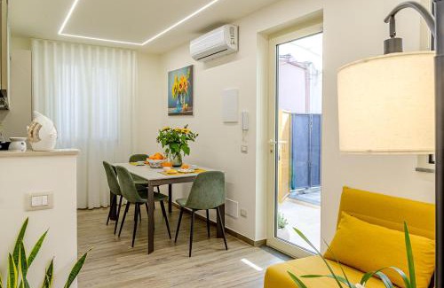 Torre Archirafi Apartment | Experience Oceanfront Bliss at La casa di Provvy