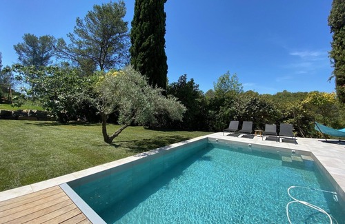 Saint-Clement-de-Riviere Villa | Discover La casa du Lez: Ocean View & Private Pool Retreat