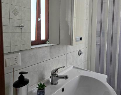 Santo Stefano di Camastra House | Top-Rated La casa di Serafina Guest House for Families & Pets