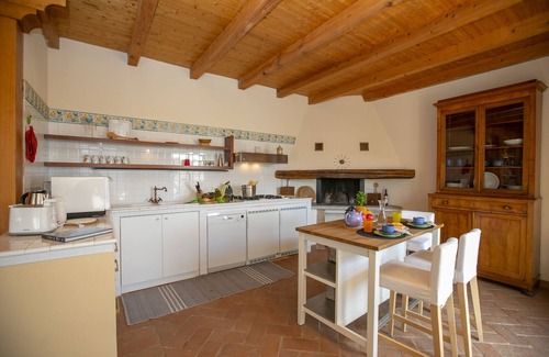 Nebbiuno House | Discover La Casa nel Borgo: Lake View & Spa Retreat
