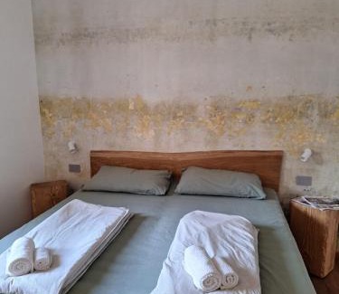 Somma Lombardo House | La Casa nel Bosco
