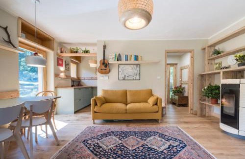 Salbertrand Ski Chalet | Family-Friendly Retreat at LA CASA NEL BOSCO - Rated 9.5