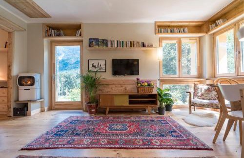 Salbertrand Ski Chalet | Family-Friendly Retreat at LA CASA NEL BOSCO - Rated 9.5