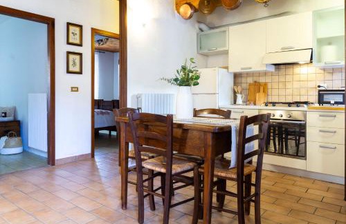 Castelnovo ne' Monti Apartment | Top-Rated La Casa Nel Borgo: Family-Friendly Retreat