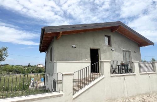 San Vito Chietino Apartment | Experience La Casa Nel Vigneto: Top-Rated Family Retreat