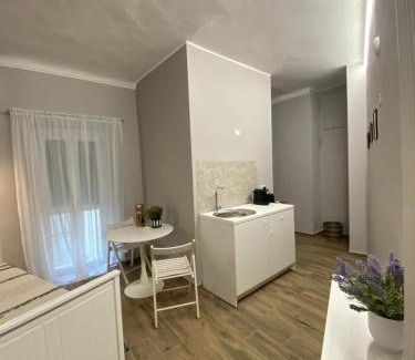 Casale Monferrato Apartment | Discover La casa nel Vicolo: Family-Friendly Getaway