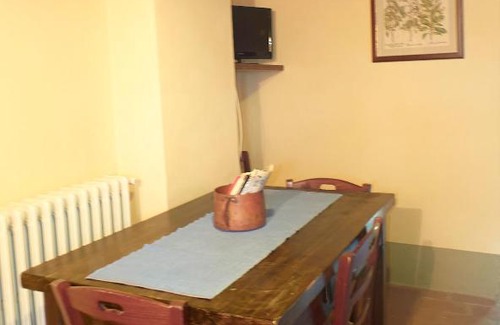 Sansepolcro House | Delightful Stay at La Casa Nova - Pet Friendly & Family Ready