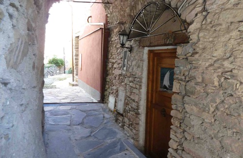 Molini di Triora House | Cozy La Casa Piccola with Pool Overlooking Molini Di Triora