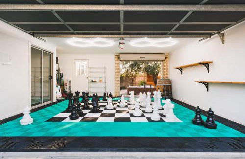Newcomb House | Tranquil Retreat at La Casa Serenità in Geelong