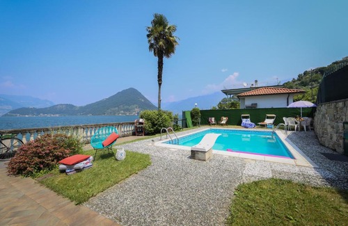 Sulzano Apartment | Idyllic Retreat at La Casa sul Lago d'Iseo - Family Friendly