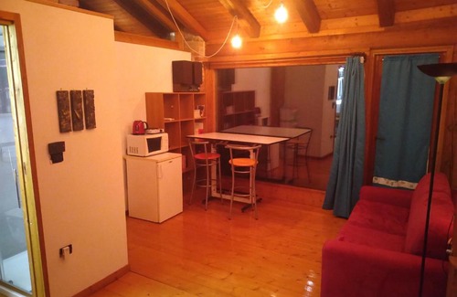 Manta Bed & Breakfast | Discover Comfort at La Stanza in Collina - Guest Rated 6.5