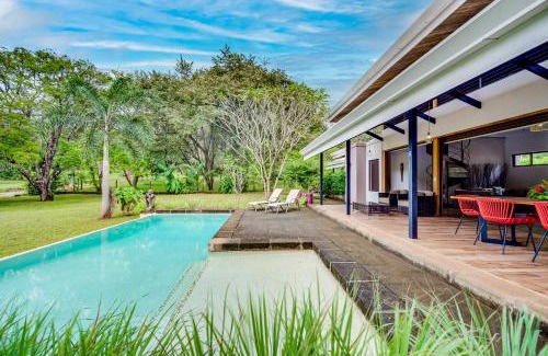 Matapalo House | Exceptional La Casa Tico Tango: Pet-Friendly Retreat