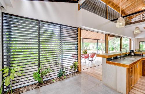 Matapalo House | Exceptional La Casa Tico Tango: Pet-Friendly Retreat