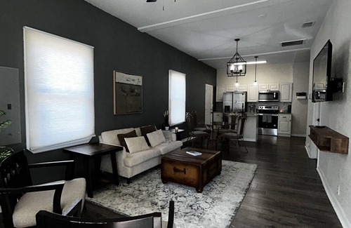 Ybor City House | La Casa Verde - Home Away From Home!