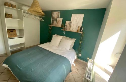 Bogny-sur-Meuse Apartment | Cozy La Cascade Verte with Garden and Parking Amenities