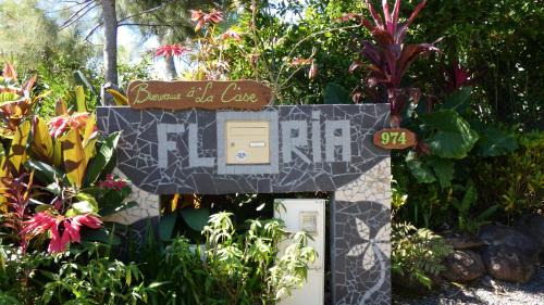 Saint-Andre House | Oceanfront Bliss at La Case Floria - Guest Rated 10/10