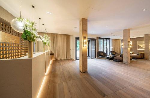 Reims City Centre Hotel | Indulge at La Caserne Chanzy Hotel & Spa, 5-Star Retreat