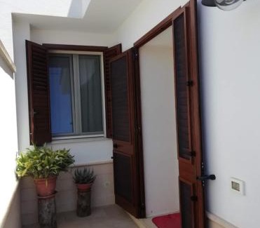Andrano House | Child-Friendly Retreat at La Casetta 22: Guest Rated 9.8