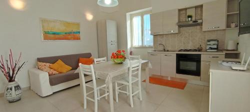 Andrano House | Child-Friendly Retreat at La Casetta 22: Guest Rated 9.8