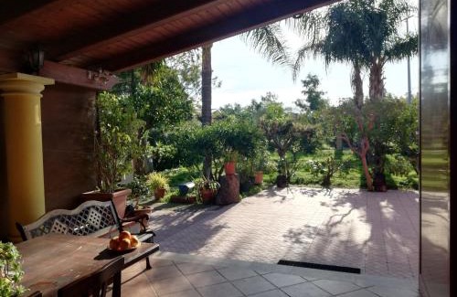 Milazzo Bed & Breakfast | Pet-Friendly La Casetta B&B with Breakfast & Family Amenities
