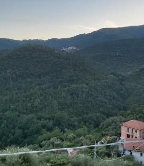 Montedomenico Apartment | Cozy La casetta dei pesciolini with Oceanfront Views