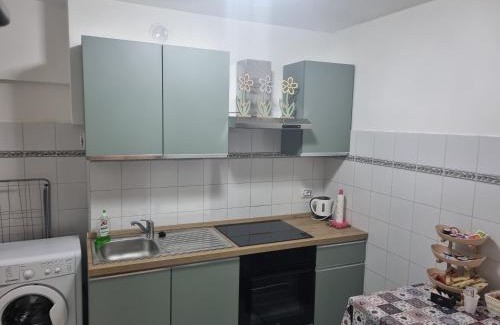 Bagnaia Apartment | Pet-Friendly Retreat: La Casetta della Fontanella Awaits