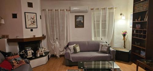 Laveno Cabin | Cozy Retreat at La Casetta di Anna - Pet Friendly & Family Ready