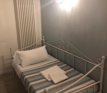 Castello Apartment | Family-Friendly Retreat at La Casetta di Foscolo, Venice