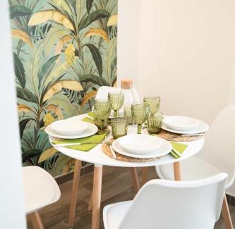 Sturla Apartment | Guest Rated 10/10: La Casetta with Private Parking & Garden