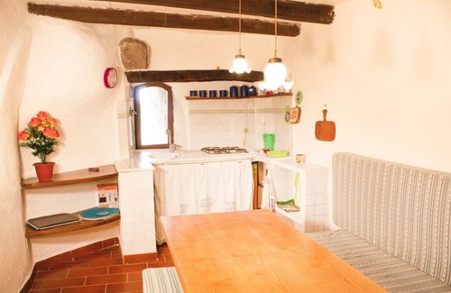 Bomarzo House | Discover La Casetta: Family-Friendly Stay in Bomarzo