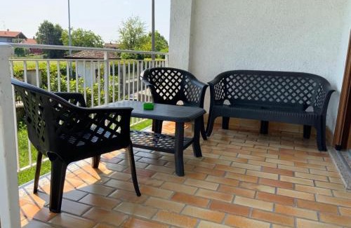 Pombia Apartment | Discover La Casetta: Oceanfront Paradise with Pool Access
