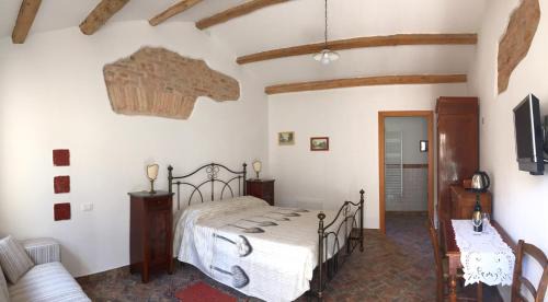 Faenza Bed & Breakfast | Stay at La Casetta nel Borgo: Family-Friendly Escape
