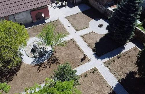 Chiusa di Pesio House | Pet-Friendly Retreat: La Casetta nel Parco Awaits You