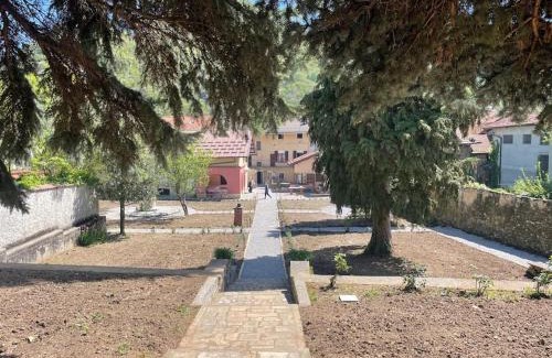 Chiusa di Pesio House | Pet-Friendly Retreat: La Casetta nel Parco Awaits You