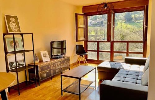San Pedro de la Ribera House | Discover La Casina de Noah: Family-Friendly Retreat