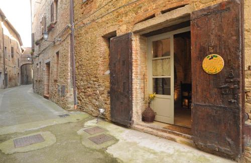 Panicale Apartment | Family-Friendly Retreat at La Casina Del Lillotatini