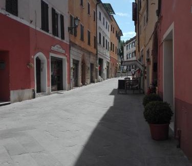Asciano Apartment | Budget-Friendly Getaway at La Casina - Rated 9.1/10!
