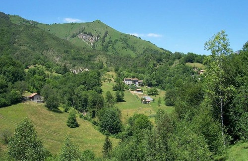 Serina House | Experience La Casina nella Valle: Guest Rated 10/10 Stay