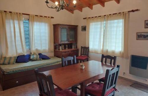 Villa General Belgrano Ski Chalet | Mountain Retreat: La Casita - Family-Friendly Escape