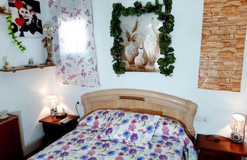 Illar House | Pet-Friendly Retreat at La Casita de la Vito - 8.8/10 Rated